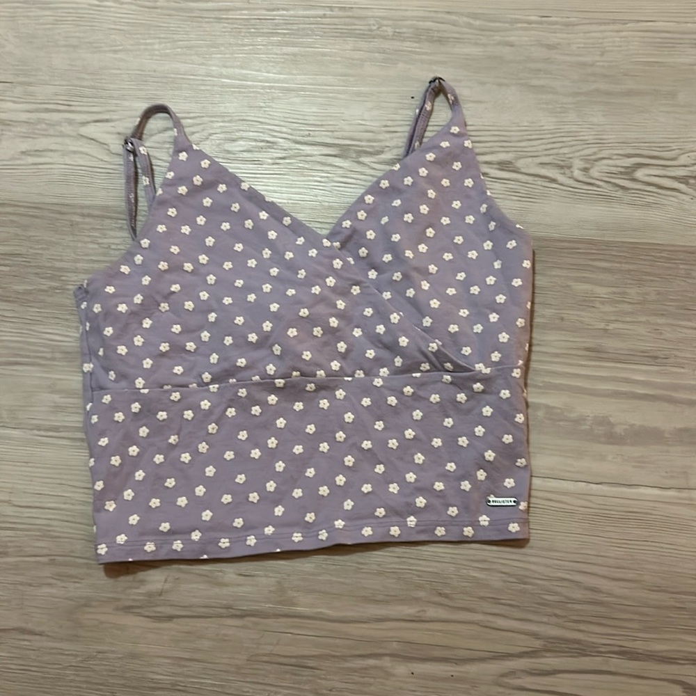 Hollister purple top